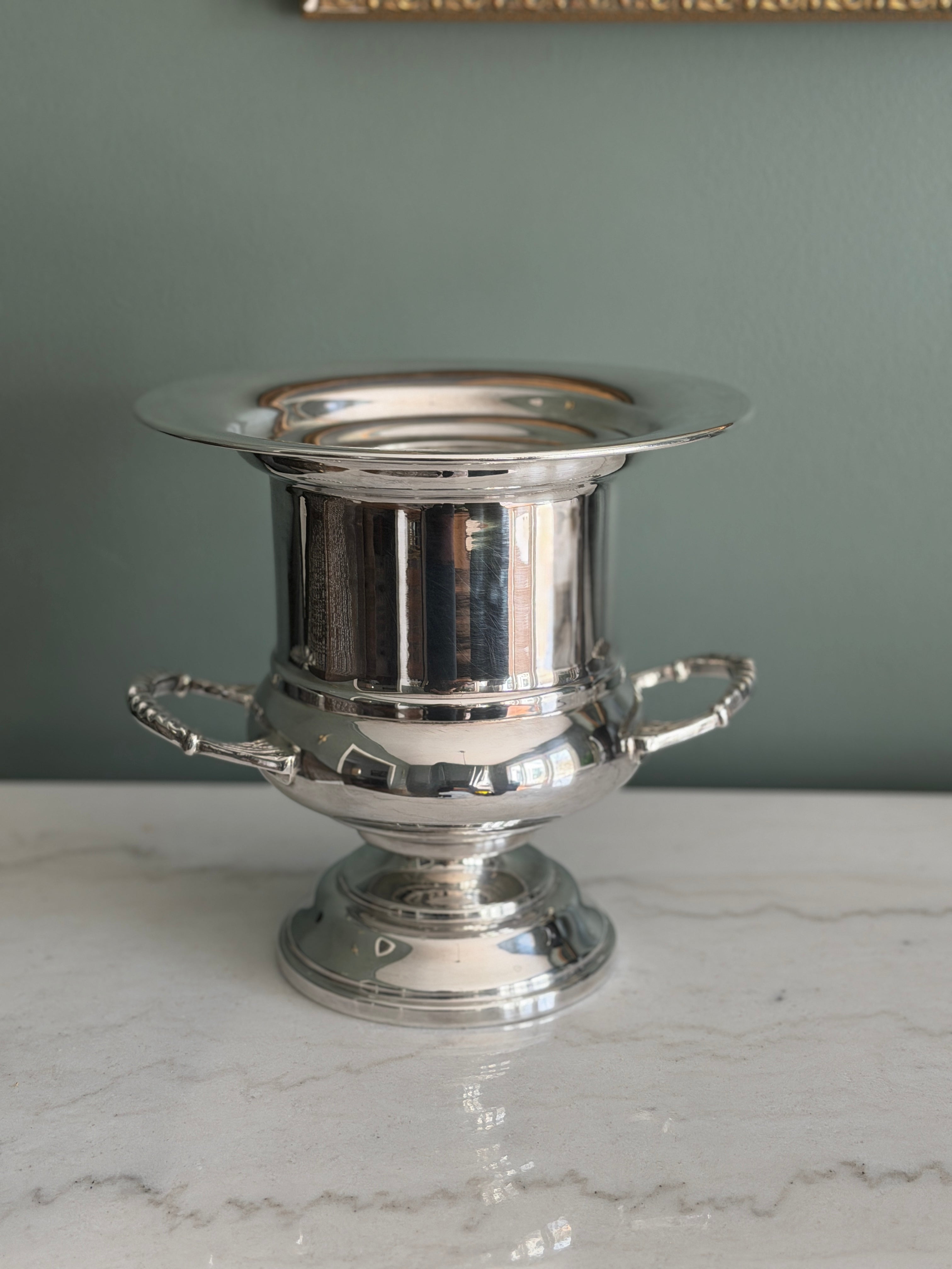 Vintage Viners Sheffield Silver Plated Champagne Chiller Ice Bucket