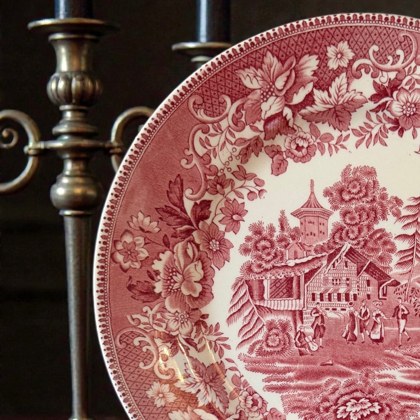 Vintage “Avon Cottage” Red Transferware Plate 10"